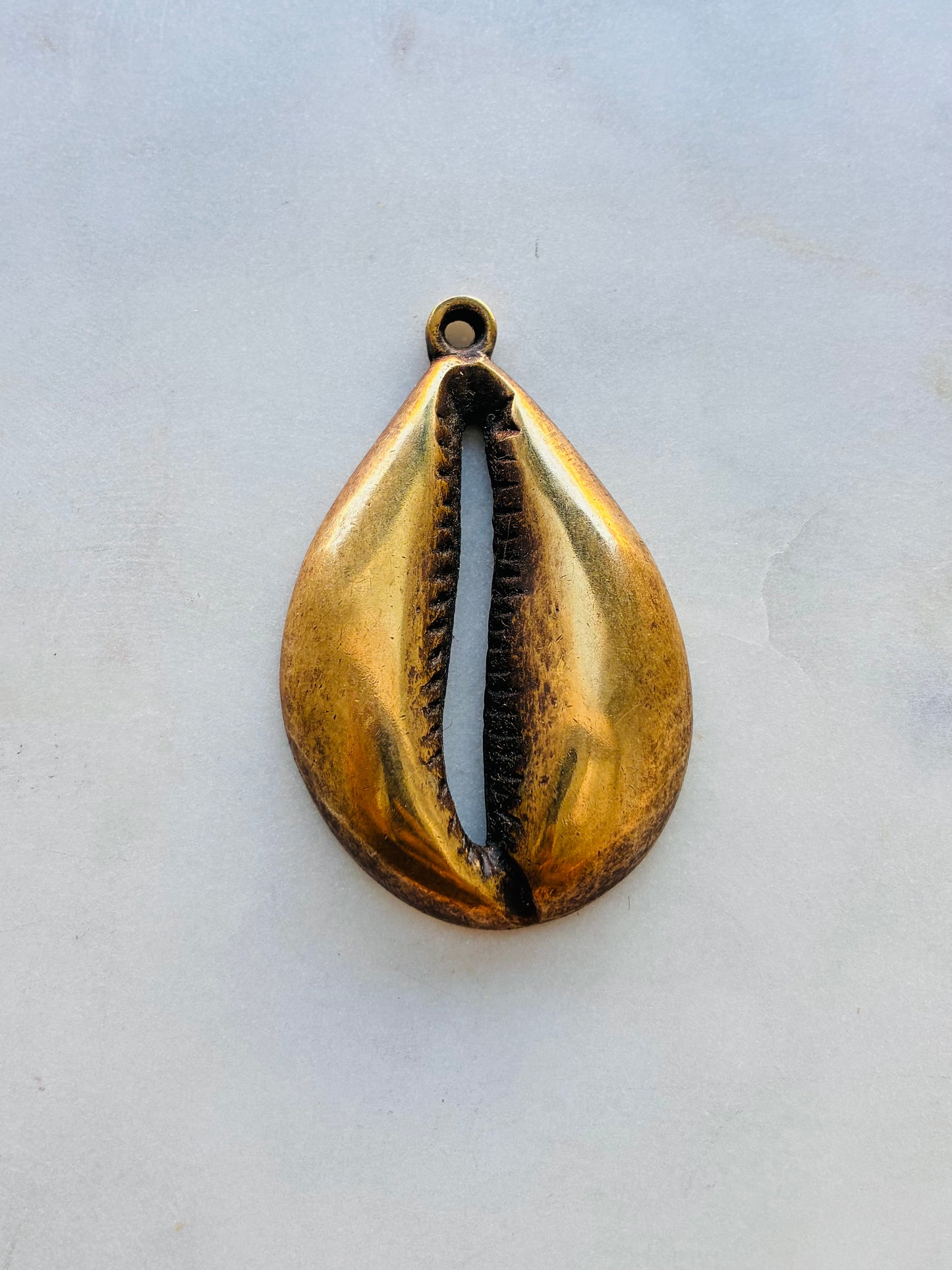 Big Ass Cowrie Keychain *multiple colors*
