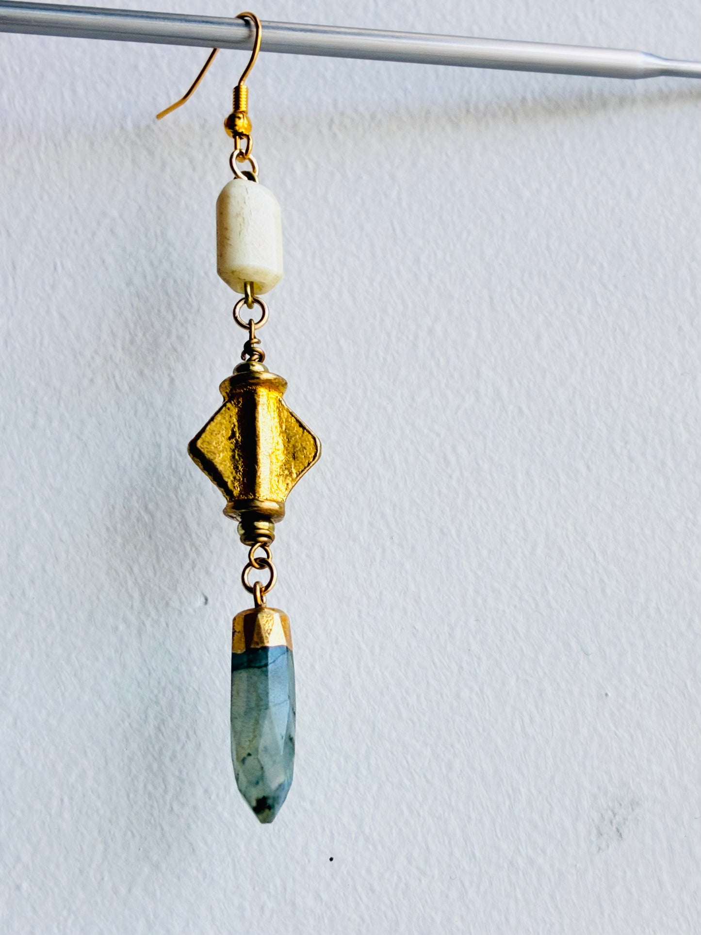 Eno Earrings