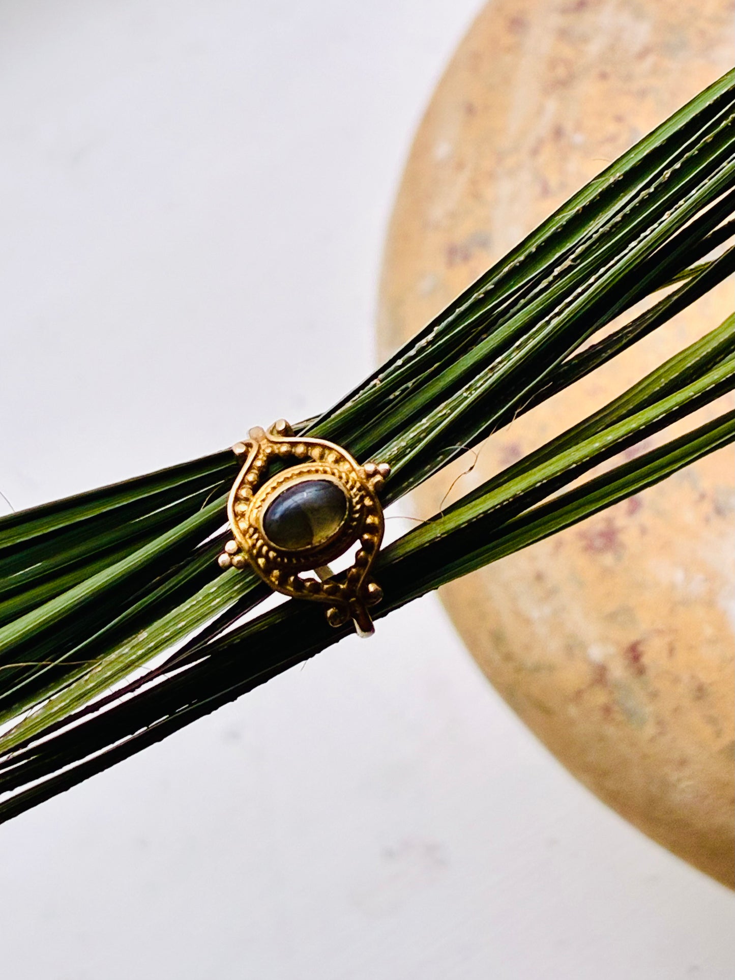 Alem Labradorite Ring