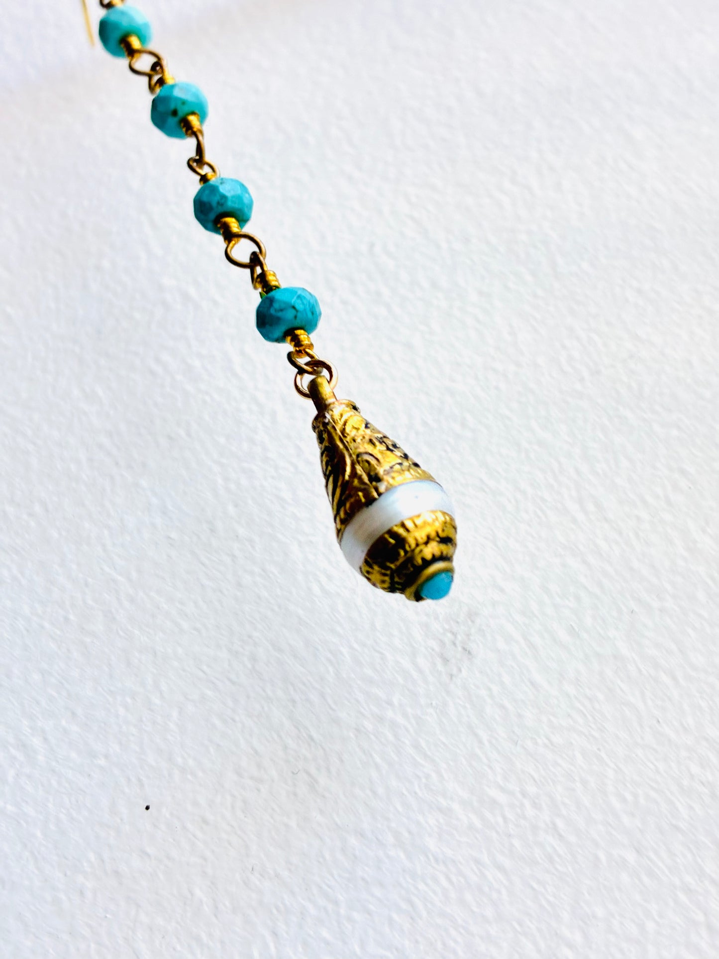 Eno Earrings