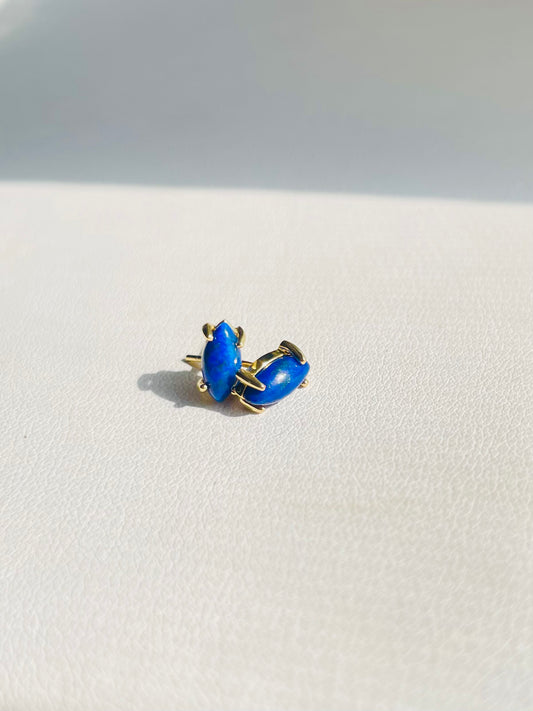 Lapis Studs