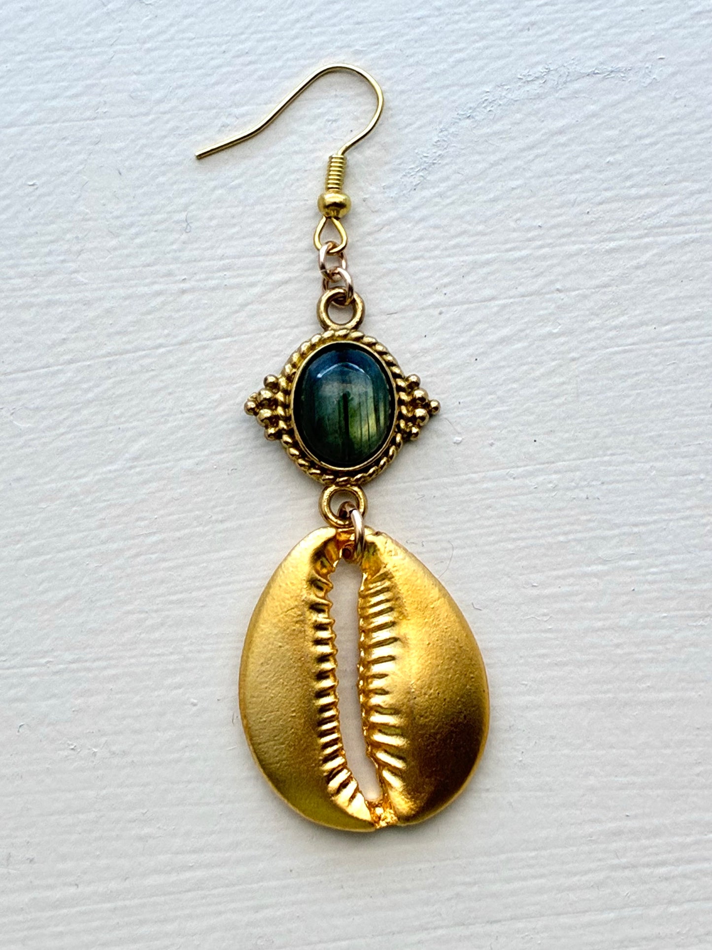 Eno Earrings