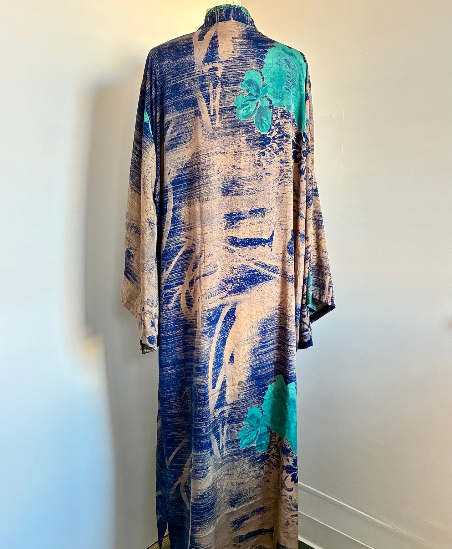 Mango Lounge Robes [Next Drop: 12/22]