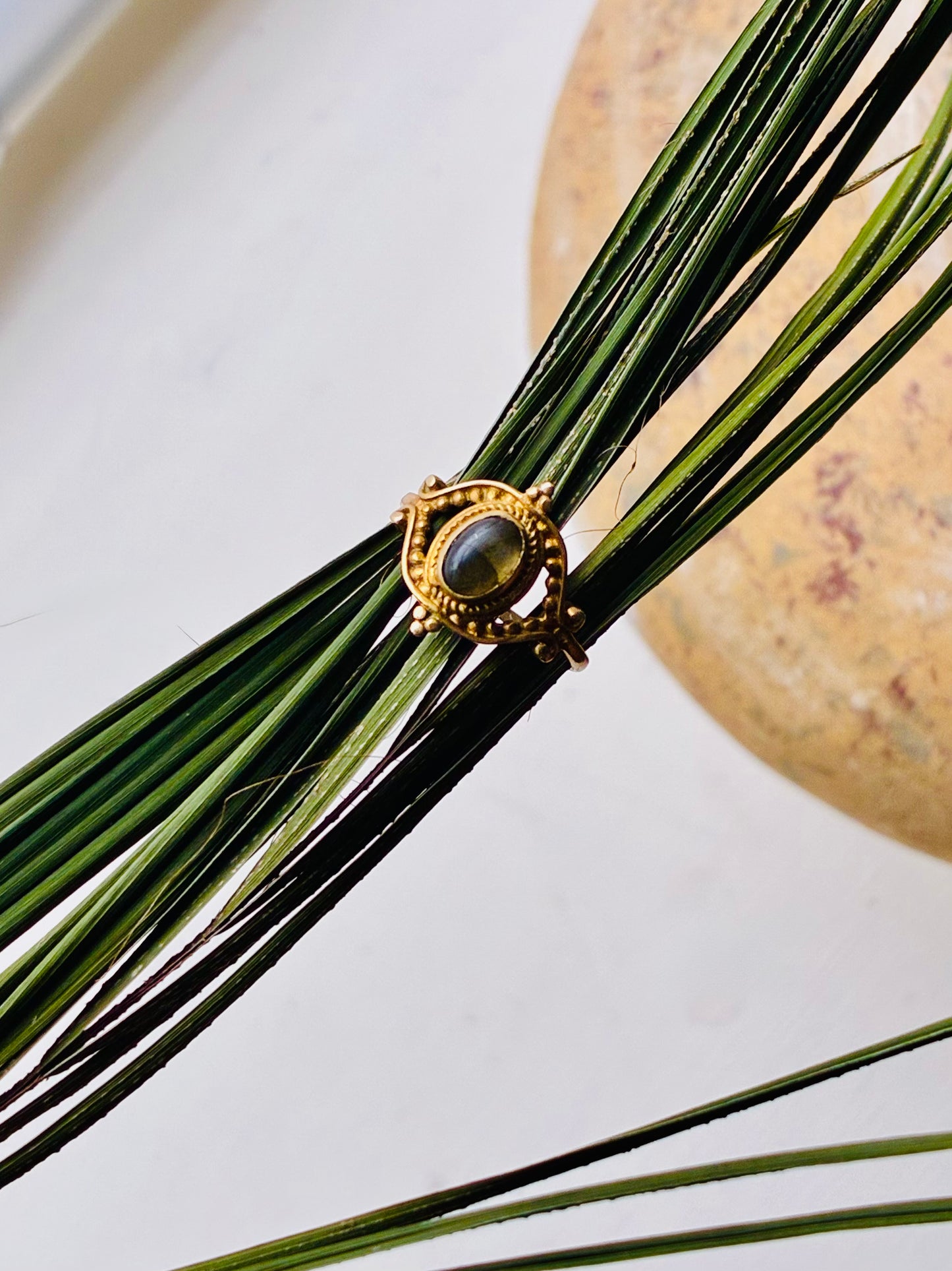 Alem Labradorite Ring