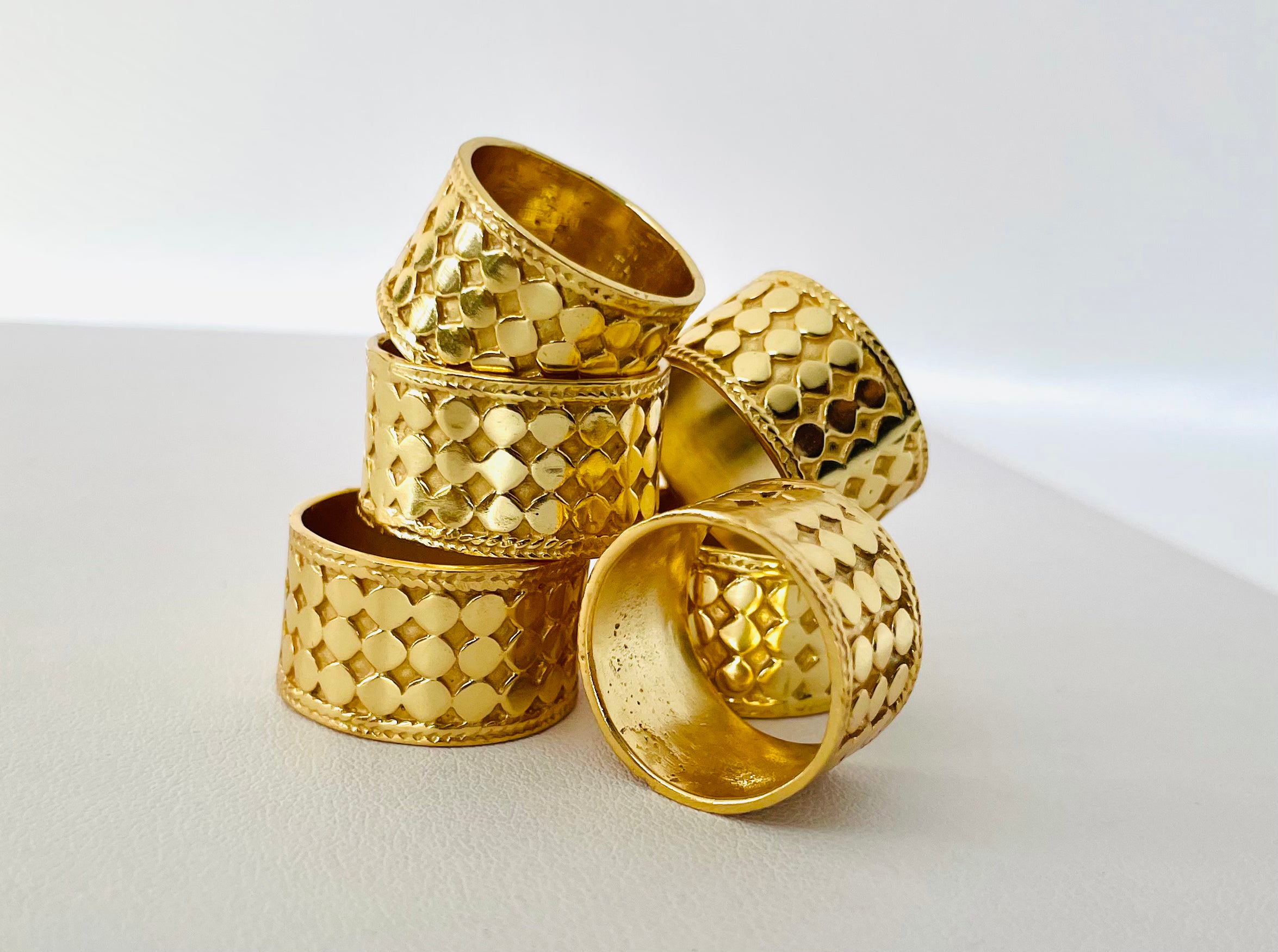 Musa Dotted Ring *LAST ONE* – PeaceimagesJewelry